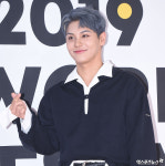 용주 하트 받아가세요[엑s HD포토]