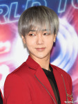슈퍼주니어 예성 완벽한 브이라인[엑s HD포토]