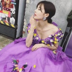 현아, 보라색 드레스 입고 공주님 비주얼 공개[★해시태그]