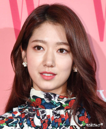 박신혜, 지옥에서 온 판사로 화려한 연기 변신!