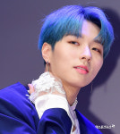 세븐어클락 태영 섹시 눈빛으로 여심 올킬[엑s HD포토]