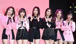 10개월만 컴백 드림노트 저희 강점은 퍼포먼스·칼군무죠 [엑s 현장]