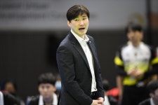 석진욱 감독 봄 배구 희망, "오는 현대캐피탈전이 관건"