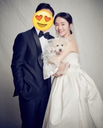 이정현, 결혼 1주년 기념 웨딩사진 공개 