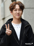 김수찬 귀여운 브이[엑s HD포토]