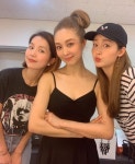 이진X성유리, 옥주현 뮤지컬 관람 인증…여전한 핑클 의리[★해시태그]