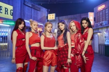 에버글로우, 신곡 '라디다' MV 하루 만에 천만 뷰…'성장돌' 저력