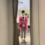 56세 이승환, 핑크 가디건도 찰떡 소화…동안의 아이콘 [★해시태그]