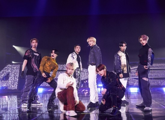 에이티즈, 아메리칸 뮤직 어워드 후보에 선정! 팬들과 함께하는 글로벌 도약의 순간