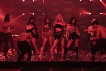 블랙핑크, 밴드 라이브→로제 솔로 첫 공개…온라인 콘서트 '더 쇼' 성료 [종합]