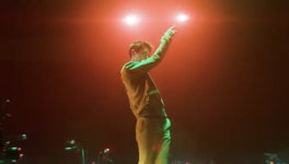 우린 서롤 당겨…우즈(조승연), 세 마리 토끼 다 잡은 FEEL LIKE [쥬크박스]