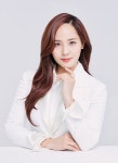 유진, 펜트하우스 성공→광고계도 접수…뷰티기기 모델 발탁