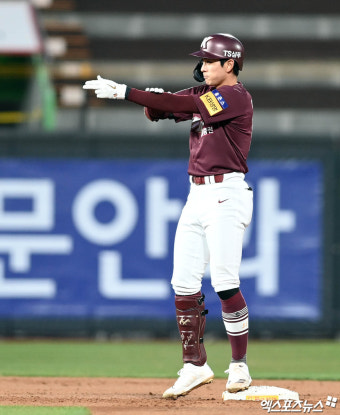 이정후 '2타점 적시 2루타'[포토]