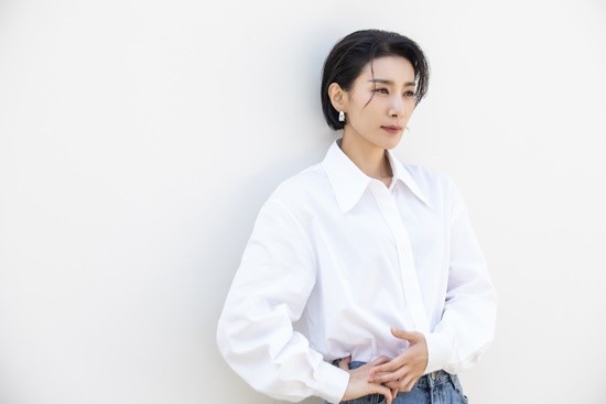 김서형, 미스틱스토리와 전속계약 체결...더 다채로운 작품 활동 기대