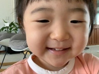 임신 5개월 이지혜 딸 태리, 부쩍 사진 실력 늘어…지못미