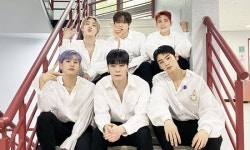 아스트로, SWITCH ON으로 기록 행진…해외 언론도 집중 조명