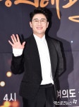 영탁vs예천양조, 끝나지 않는 150억 공방…형사 고소까지 [엑s 이슈]