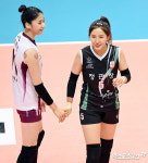 대화나누는 박혜민과 노란[포토]