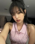 블랙핑크 제니, 시선을 사로잡는 미모 “앞머리 내린 젠득 바이바이”