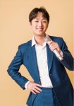 가수 이찬원, 장애청년 위해 푸르메재단에 ‘선한트롯’ 상금 기부 [공식]