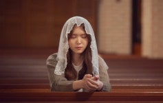 검은 태양 유오성, 성당 방문→김지은과의 진짜 관계는?