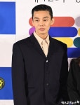 유아인 오늘의 기록이 부끄럽지 않도록 열심히 연기할 것 (청룡 핸드프린팅)