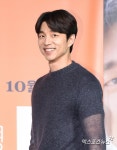 공유, 김은희 작가 손잡나…악귀, 제안 받은 작품 [공식입장]