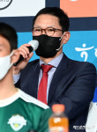 FC서울 안익수 감독 다시 명문구단으로 우뚝 서겠다[포토]