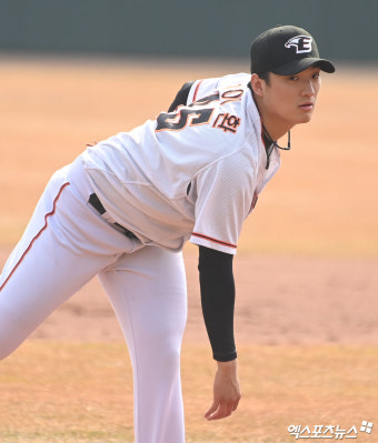 김이환 '키움 전 선발투수'[포토]