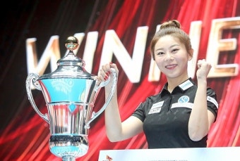 '당구 여제' 김가영, 스롱 피아비 꺾고 LPBA 월드 챔피언+상금랭킹 1위 등극
