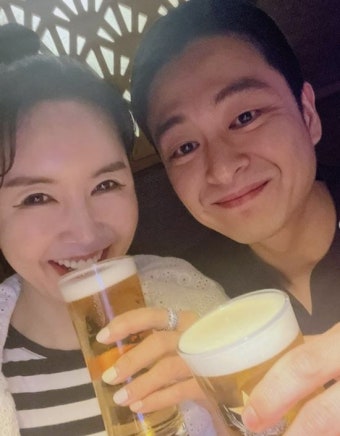 장영란한창, 한의원 이사·원장 부부…