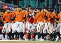 이마트배 초대 우승자는 북일고, 10년 만에 전국대회 왕좌 탈환