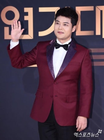 유명인 사칭 사기 증가...전현무·송가인 등 피해 이어져