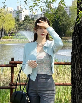강민경, 서 있기만 해도 화보…이해리 