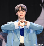 나인아이 베리 사랑 담아 하트[엑s HD포토]