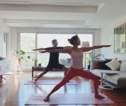 결혼 22년차 김지호♥김호진, 신혼같은 부부 요가 수고했어 오빠