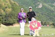 유해란 가야CC 정복한 환상의 짝꿍[포토]
