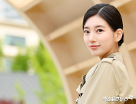 수지 남심 흔드는 아이컨택[엑s HD포토]