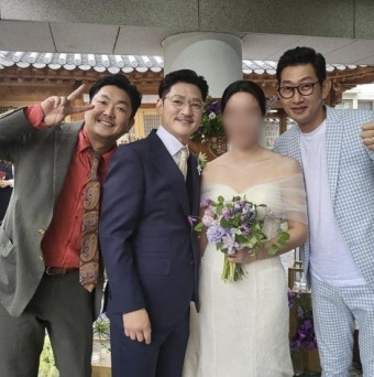 '새신랑' 바비킴, '15살 연하' 아내와 결혼…