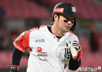 ‘이승엽 넘었다’ 박병호, KBO 최초 9시즌 연속 20홈런 '대위업'