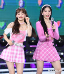 이달의소녀 츄-현진 흥겨운 아저씨 바이브[엑s HD포토]