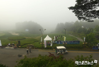 안개로 출발 지연된 맥콜-모나파크 with SBS Golf[포토]