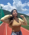 유빈, 건강미 넘치는 근황…노출 없이 당당한 매력