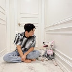 유연석, 커플룩 입고 신났네…사랑스런 리타의 생일