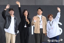 [단독] 송은이, 장항준 영화 제작자로 첫 BIFF 참석 "엔딩크레딧 내 이름 뭉클"