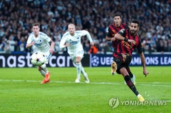 '골취소+PK 실축+1퇴장' 맨시티, 코펜하겐과 0-0 (전반 종료)