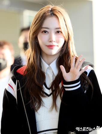 르세라핌 사쿠라 '초미니+후드집업, 상큼발랄 러블리 레벨업'[엑's HD화보]