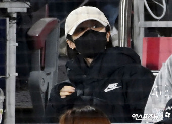 티아라 지연 '예비신랑 황재균 응원'[포토]