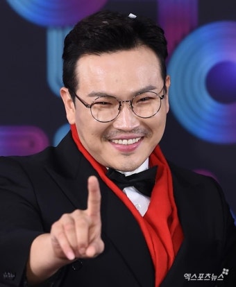 '음주운전 도주' MC딩동, 하필 여기서 포착…'찐 미소' 논란 잊었나