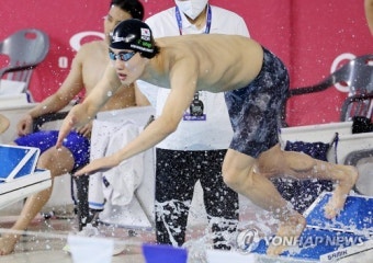 황선우, 수영 대표 선발전 남자 자유형 200m 우승…한국기록 1초 뒤져